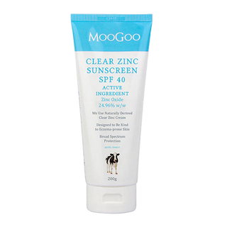 Moogoo Clear Zinc Sunscreen SPF 40 tube on a white background